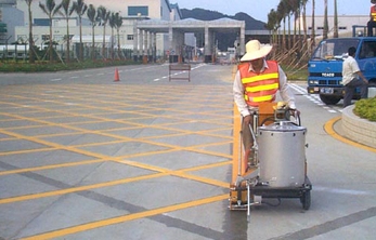 龙岗区热熔划线_道路划线_车位划线
