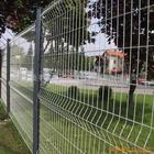 供应公路护栏网 体育围栏网 框架护栏网