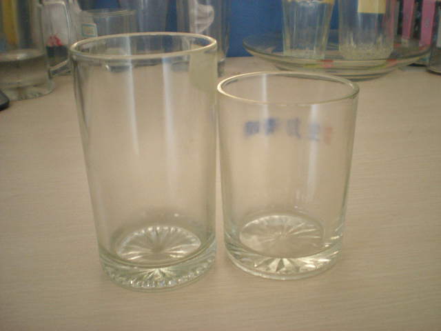 供应玻璃瓶，专业生产玻璃杯，瓶盖