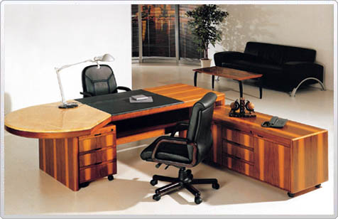 供应办公桌电脑桌老板台班台等各类办公家具