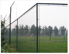 体育场护栏网 高尔夫球场防护网 操场围栏网 网球场围栏网
