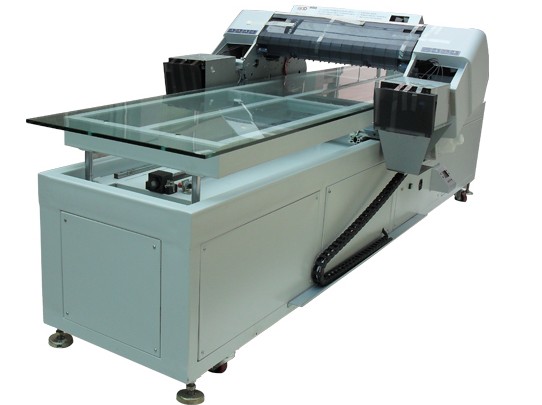 产品彩印机采用爱普生原装机头拥有十多项国家专利技术,质量保证