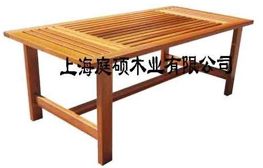 供应红雪松餐桌