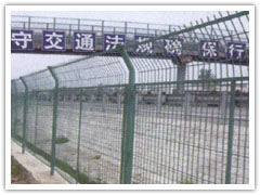 百万商品蓝祥销售护栏网电焊网网片异型网隔离网