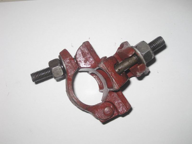 专业生产1.7斤建筑扣件0317-5103989