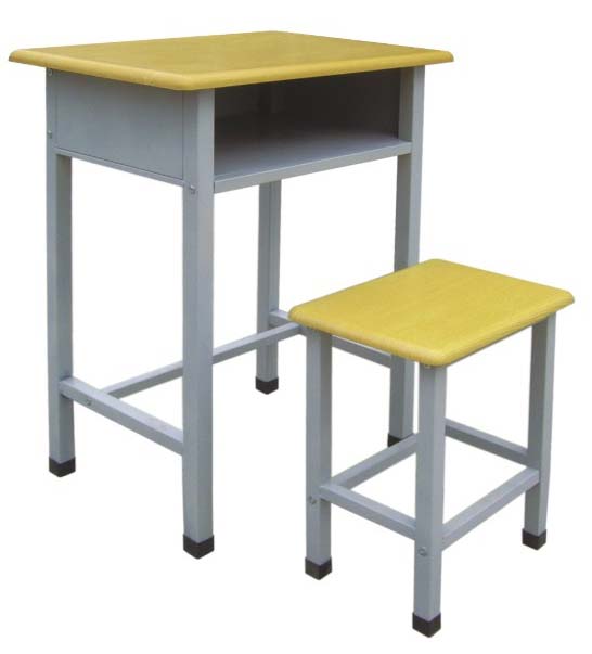 洛阳课桌椅厂家大量供应单人课桌椅/双人课桌椅/升降课桌椅
