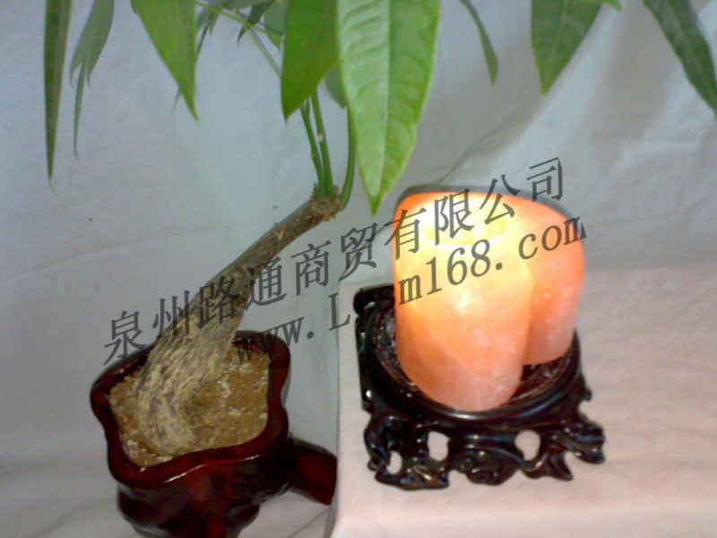 精致烛台型水晶盐灯
