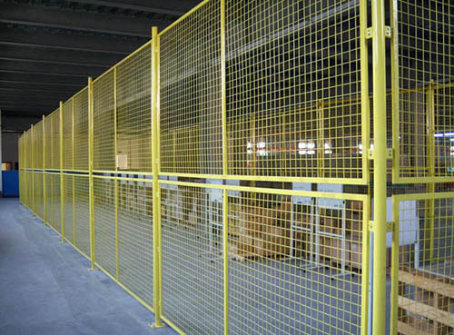厂矿围栏网，墙体防护网，马路护栏网，厂矿临时围栏