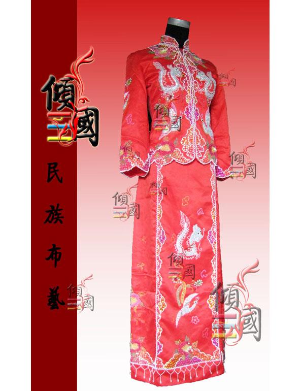 供应:裙褂,小凤仙,嫁衣,婚袍,旗袍,唐装,浴袍,