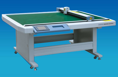 真空电脑切割机（可用于切割纸板和脚板以及2MM的柔性材料