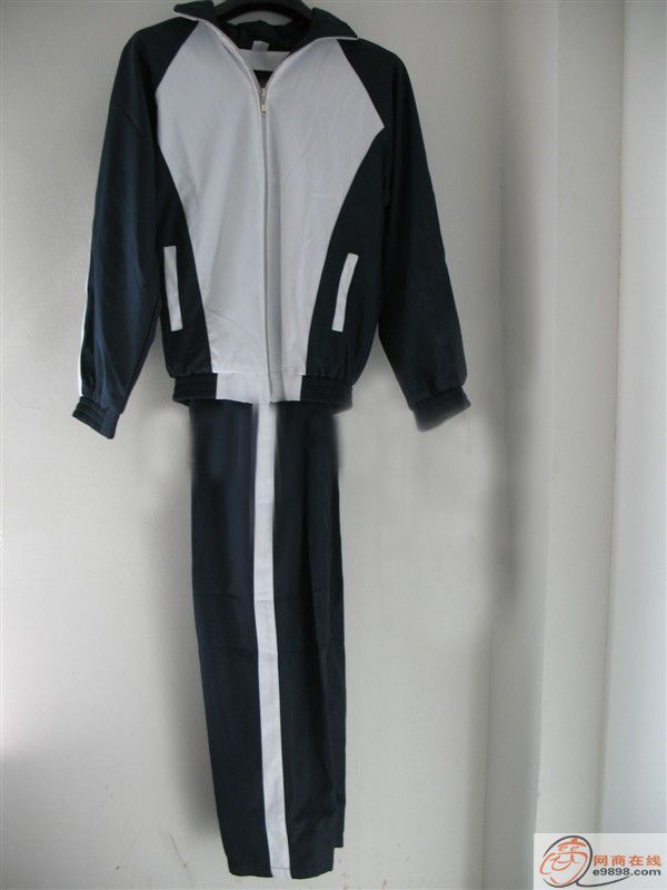广州番禺-运动服装加工厂-承接服装订单