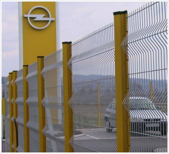 道路护栏网、护栏网零售、护栏网经销、护栏网使用