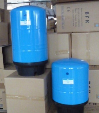 百福康出水量大20G压力桶