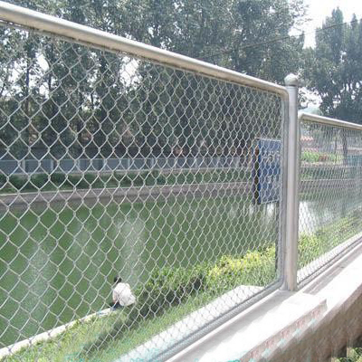 昆明边坡防护网、钢板网、钢筋焊接网、围栏网