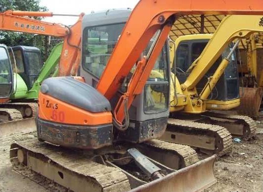 【来沪掘金】二手日立60挖掘机价格， 萍乡二手挖掘机价格信息