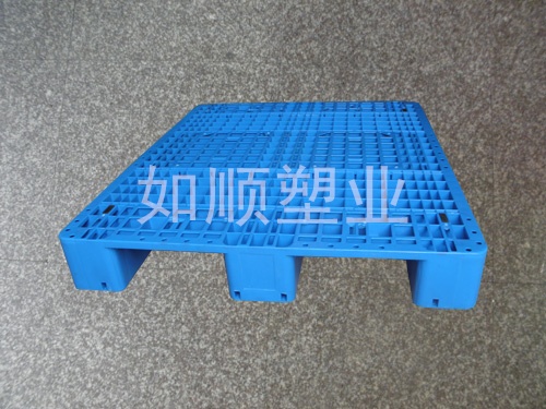 周转箱托盘