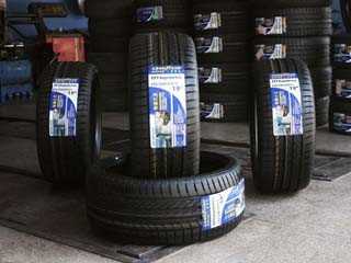 固特异轮胎225/45R17EAGLE NCT5缺气防爆W