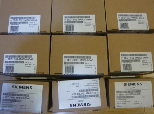 LOGO带显示屏的6ED1 052-1MD00