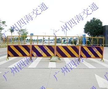 专业生产施工护栏、铁护栏、铁围栏、卦闭围栏