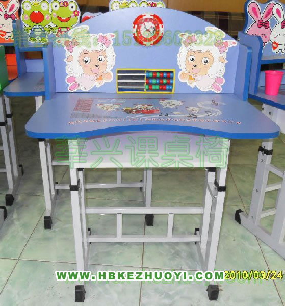 新款儿童卡通课桌椅
