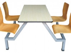 公家具、屏风、文件柜、班台、转椅、壁柜、沙发等。