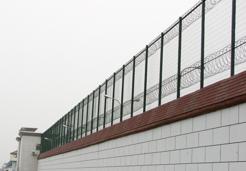 监狱护栏网，监狱防攀护栏网，监狱隔离护栏网