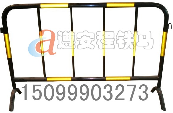 东莞铁马，深圳铁马，铁马厂家，施工护栏 ，塑料护栏