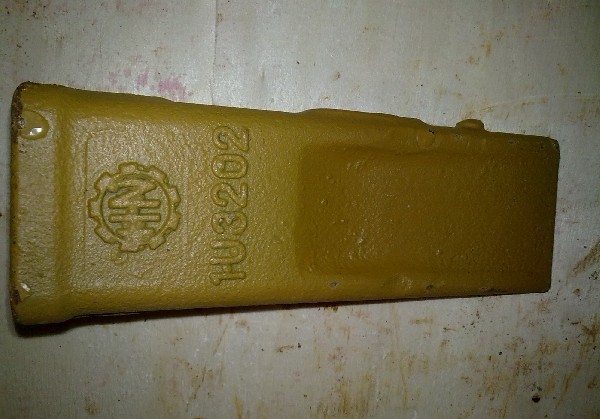 供应卡特307斗齿—1U3202(宁波华南斗齿）