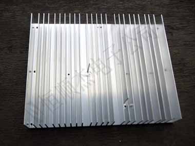散热器铝材SRQ-A232 优质铝型材散热器厂家-广东地区