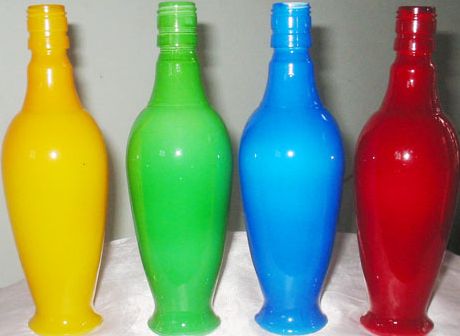 玻璃酒瓶的色彩缤纷来自【雅丽彩】水性玻璃漆系列