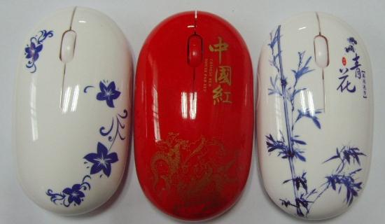 厂家供应中国红瓷鼠标，2.4G无线鼠标，礼品鼠标