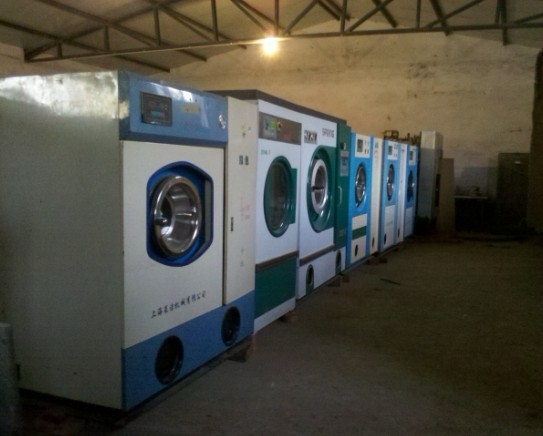买二手干洗机如何选择品牌 新到邯郸二手8公斤石油干洗机价格