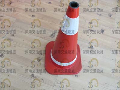 供应上海深南70cm加重路锥