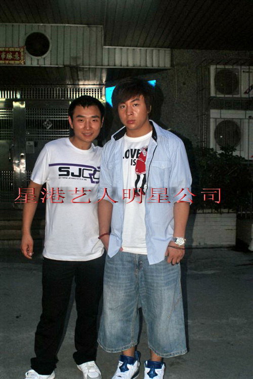 释小龙签约经纪公司，释小龙经纪人，孟伟13113336667
