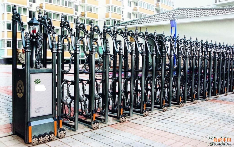 平湖市宏阳道闸旗杆车库门