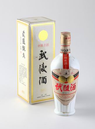 1993年武陵酒价格 酱香型53度