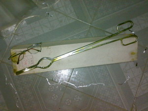 坩埚钳（用于熔炼、提纯金银）