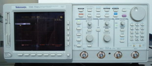 维修泰克TDS754A供应TDS754A示波器