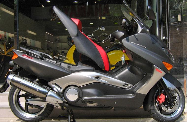 摩托车踏板进口女式车雅马哈T-Max500