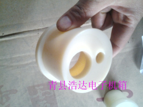 机箱48