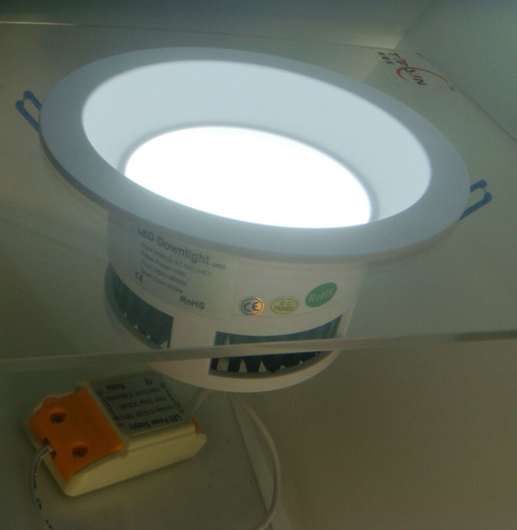 防眩光LED筒灯6寸15瓦LED嵌入式照明灯具