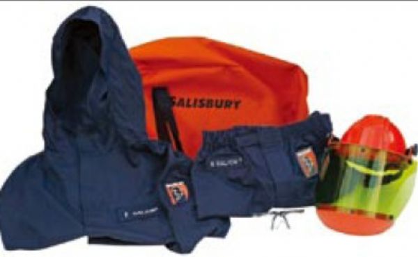 SK20  防电弧套装