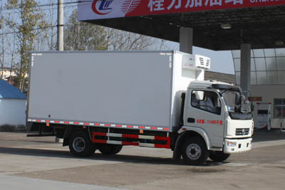 东风多利卡冷藏车
