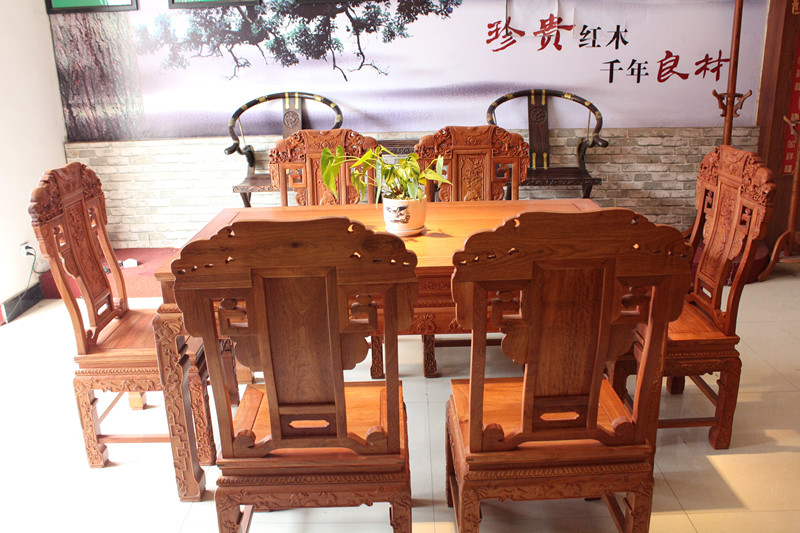 卓恒红木新象餐桌