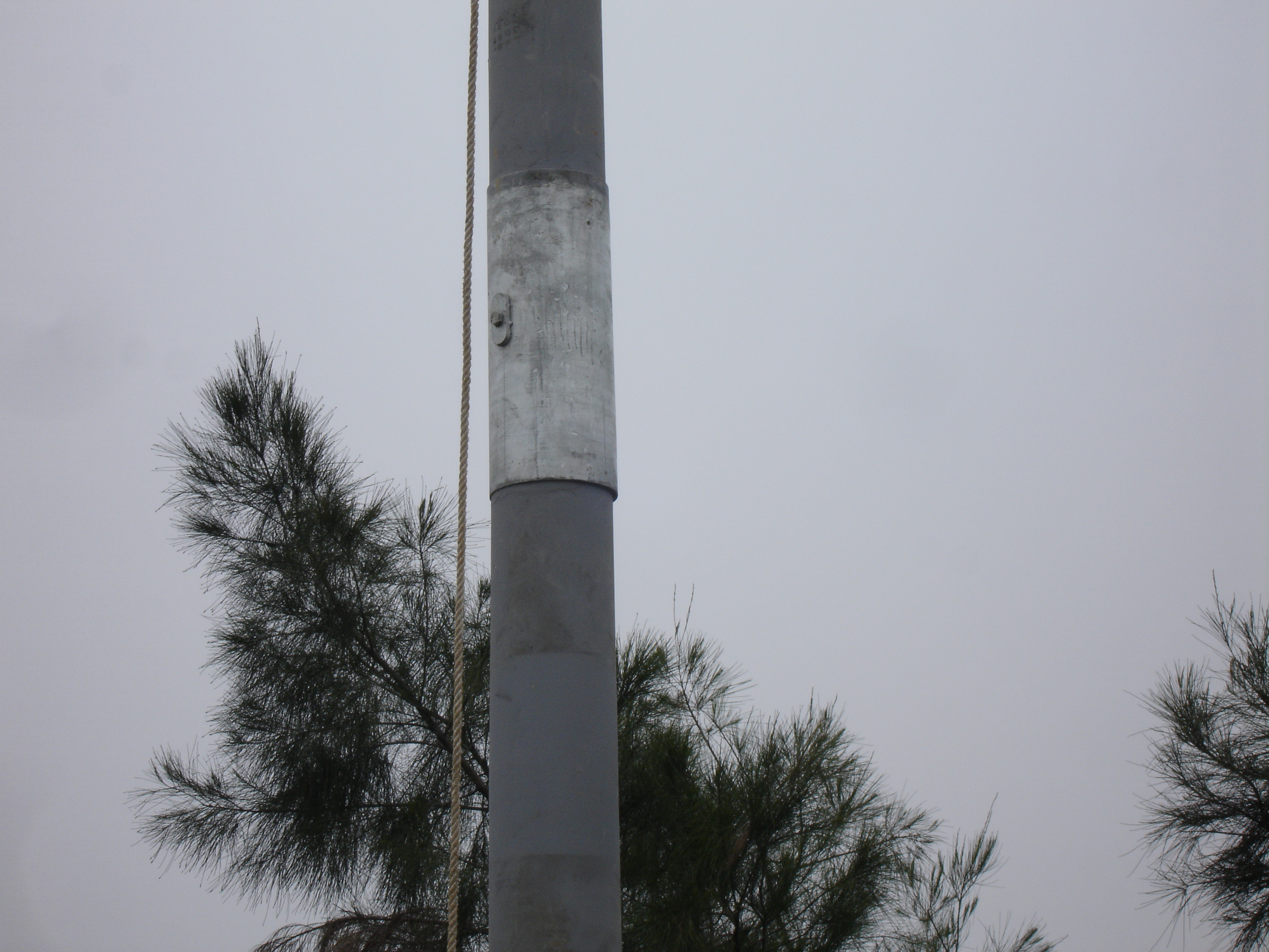 远达电网同传统杆超高性能混凝土电杆