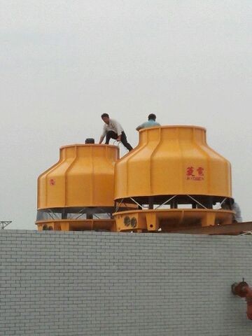 厂家直销湖北襄阳300T横流方型冷却塔